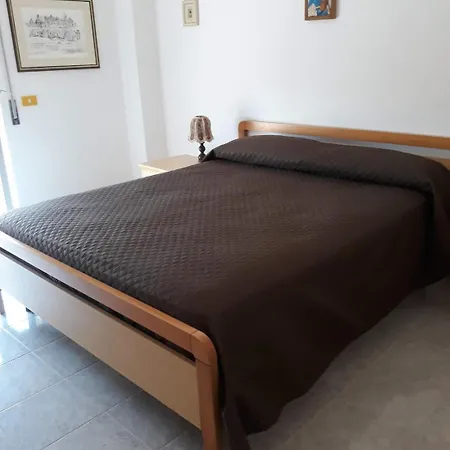 Robinia Villa *